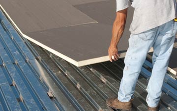 benefits of insulating Tregadillett flat roofing